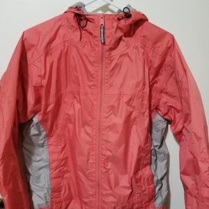 Columbia Sportwear rain jacket/windbreaker